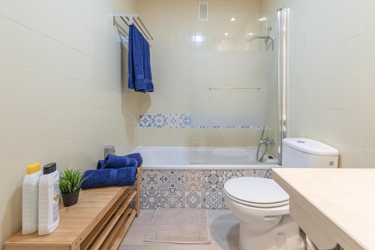 Apartment With Free Parking And Pool Bormujos Exterior foto
